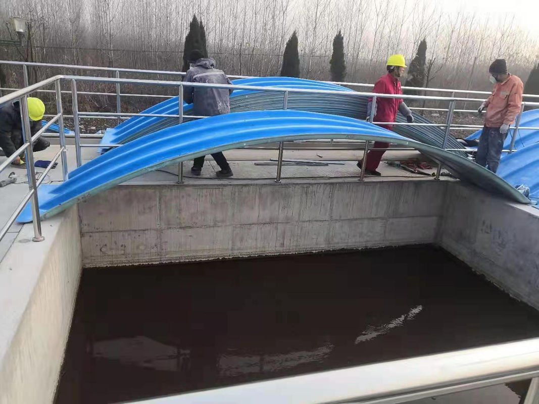 La fibre de verre a renforcé la configuration en plastique de main de FRP vers le haut des couvertures utilisées dans la station d'épuration