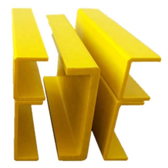 Profiles FRP pultrudés personnalisés de forme C, excellente résistance aux chocs, canaux FRP C pultrudés multicolores