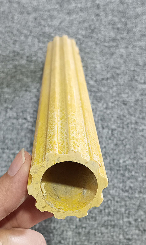 Profil de pultrusion Frp anti-dérapant Frp échelle en corde Frp tube creux en prune pour la construction de bâtiments
