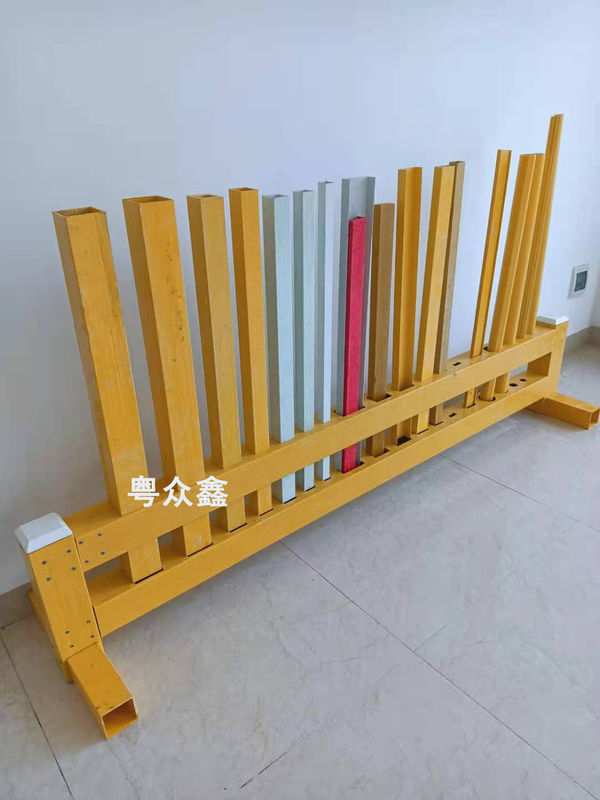 Tubes pultrées personnalisées pour la structure pour la construction de bâtiments ou projets routiers et étagère de marchandises