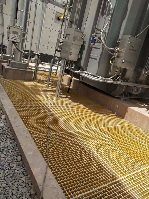 Ferme de poissons FRP grille de passerelle ou de plate-forme peut être personnalisé pour la taille et la couleur